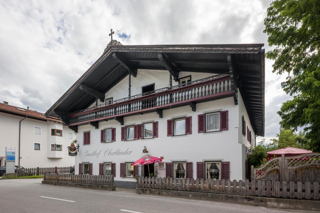Landgasthof Oberlander Kirchbichl Exterior foto